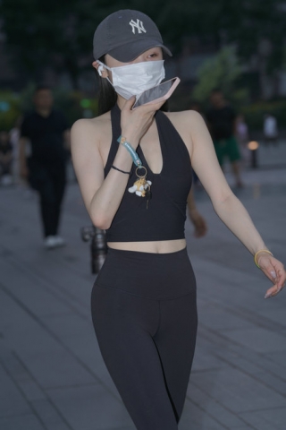 SPT2505-275-黑色紧身裤美女